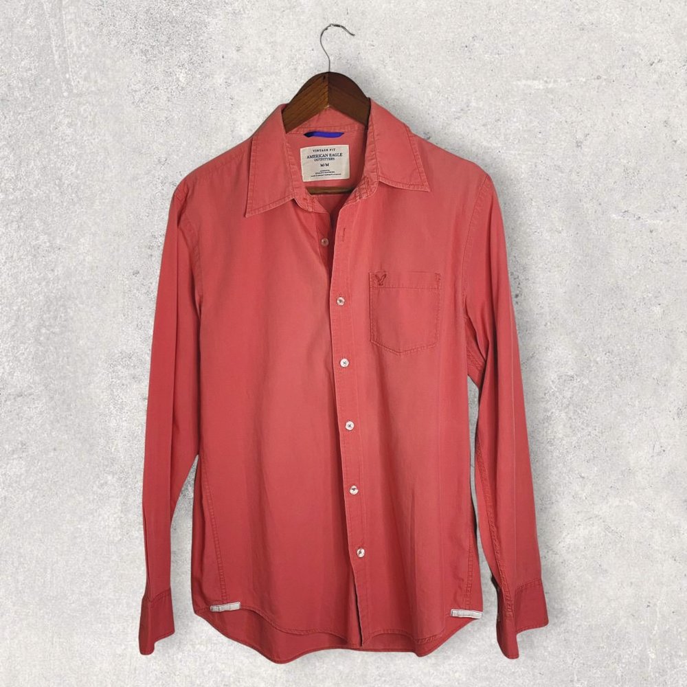 American Eagle Outfitters Vintage Fit Button up Long Sleeve Shirt Size M…
